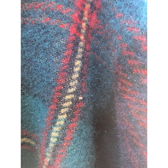 Vintage Wool Pendleton Blanket: Plaid Stadium Picnic Blanket - Picture 10 of 11